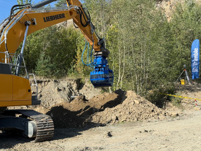Předváděcí akce strojů LIEBHERR 4